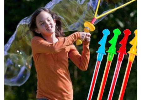 Adjustable/Retractable Bubble Sticks - Fun and Portable Bubble Play To