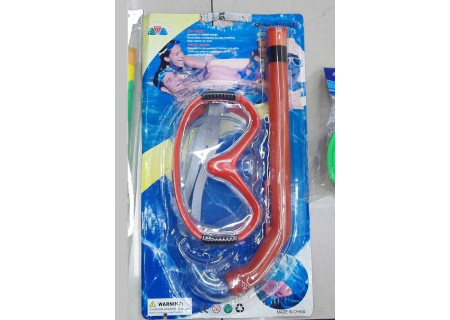 Large Snorkel and Goggles Set - Explore Underwater Worlds